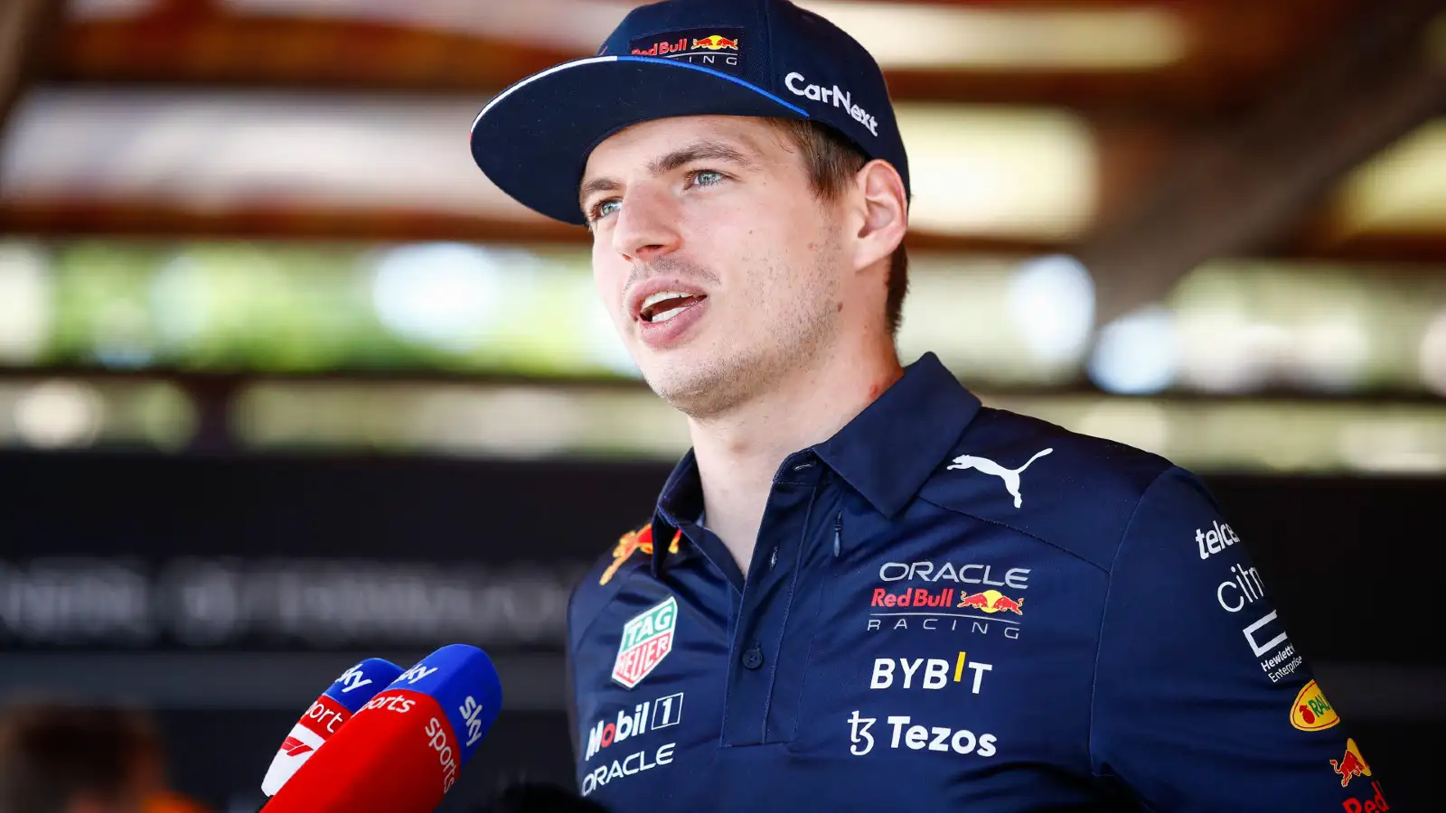 How Verstappen uses sim racing to become a better driver