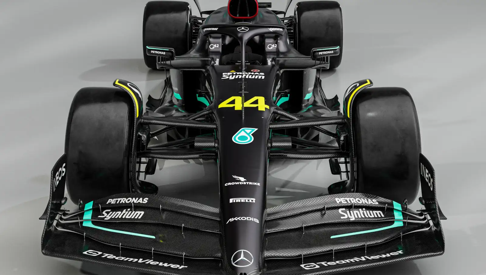 High-front shot Mercedes W14.