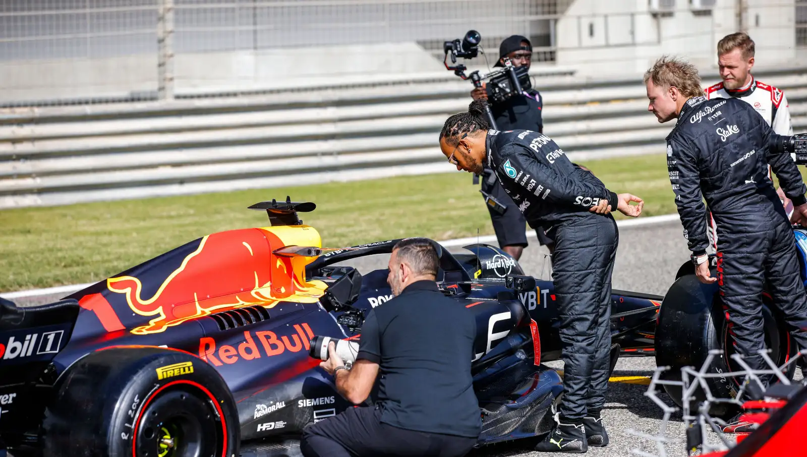 You HAVE to try this SETUP at BAHRAIN in F1 22!