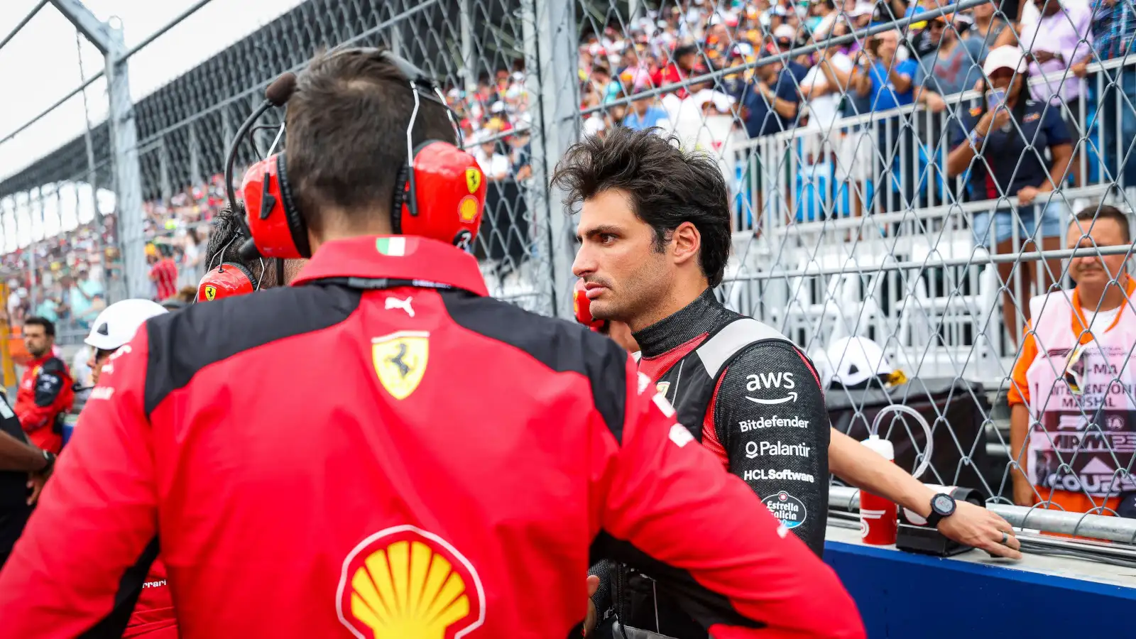 Carlos Sainz on the grid before the race. Miami May 2023