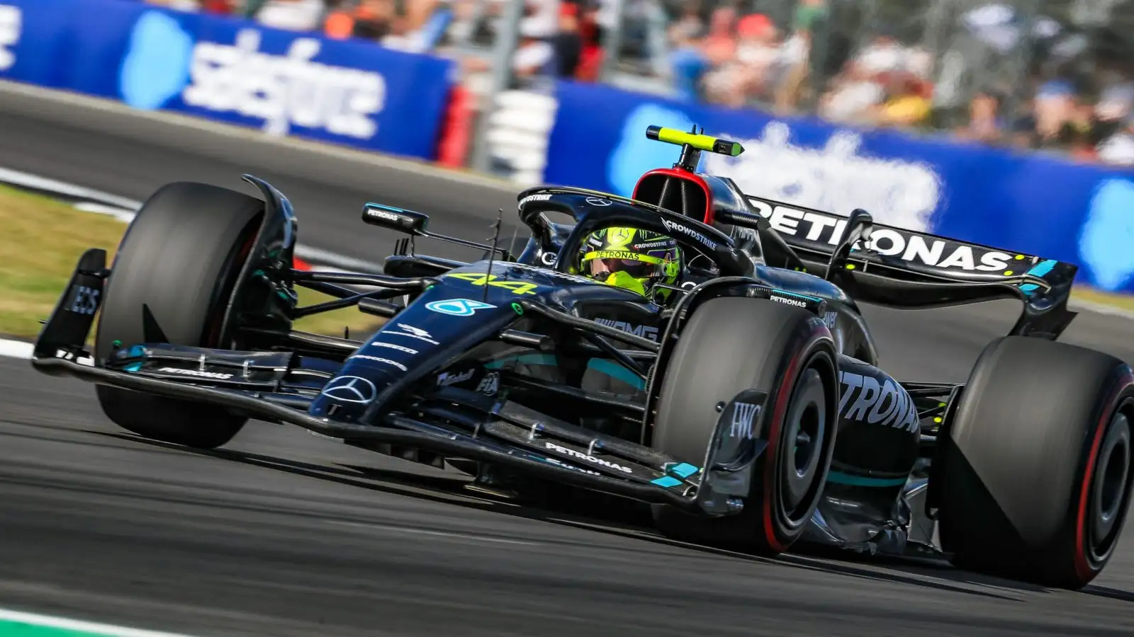 Lewis Hamilton, Mercedes, puts in the laps at Silverstone. Britain July 2023