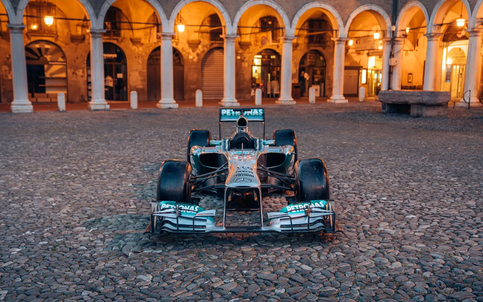 Lewis Hamilton's W4.