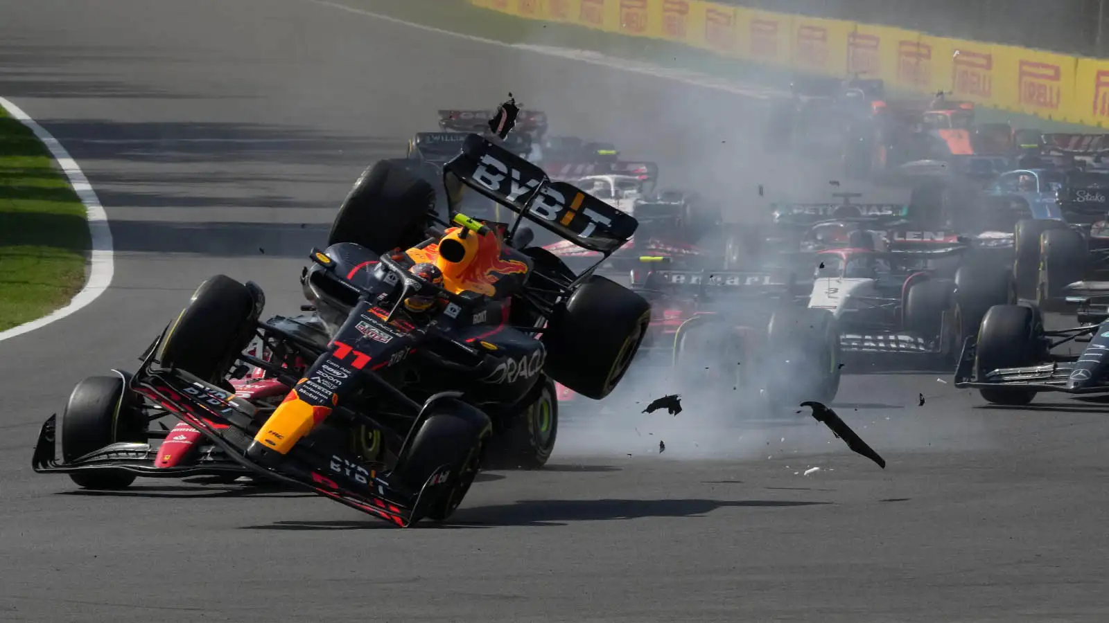 Sergio Perez crashes out of the Mexican Grand Prix.