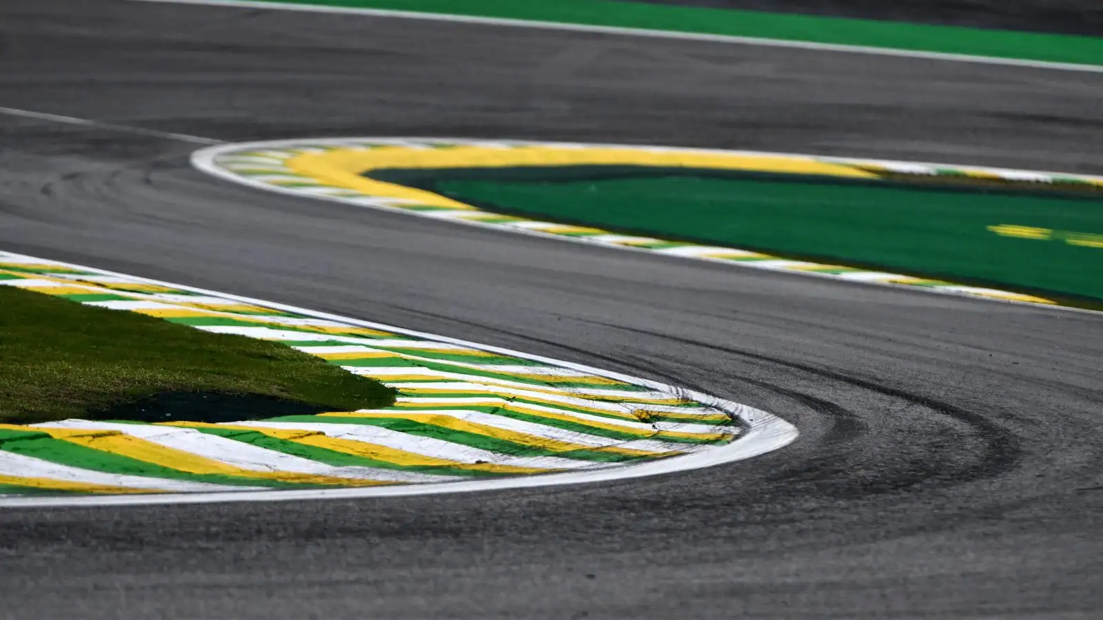 LIVE  F1 Sprint Race during the 2023 Brazilian Grand Prix weekend