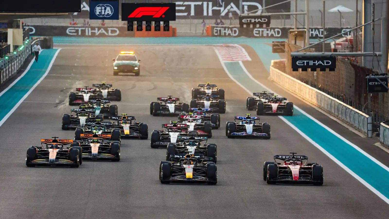 The F1 cars get away at the Abu Dhabi Grand Prix.