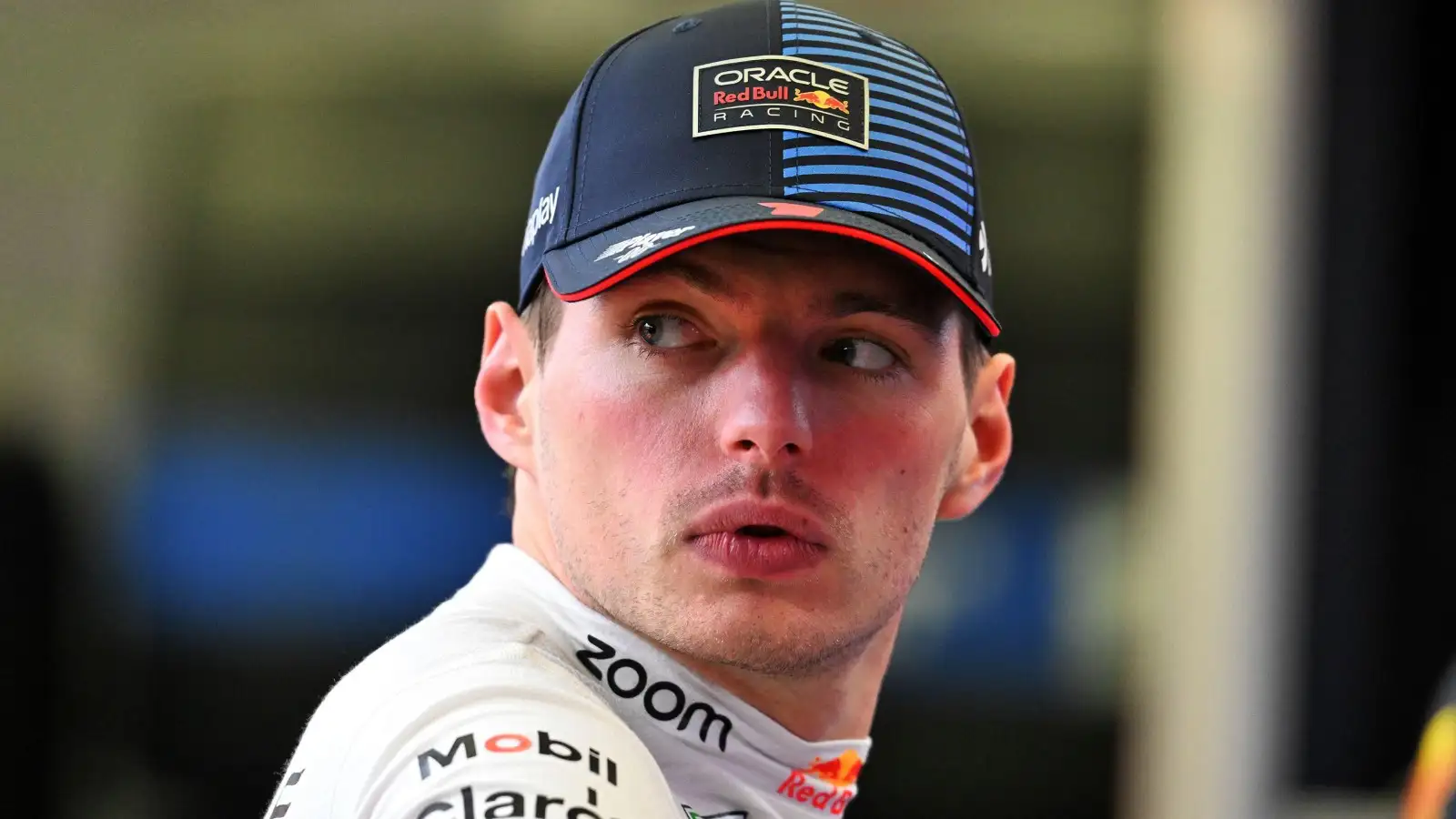 Max Verstappen drops engine mode hint following surprise Bahrain practice :  PlanetF1