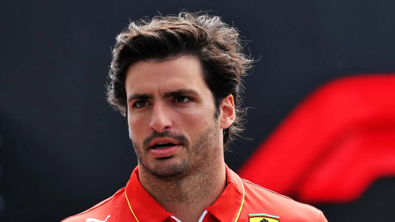 Tactical' Carlos Sainz move questioned amid intriguing Oliver Bearman theory : PlanetF1