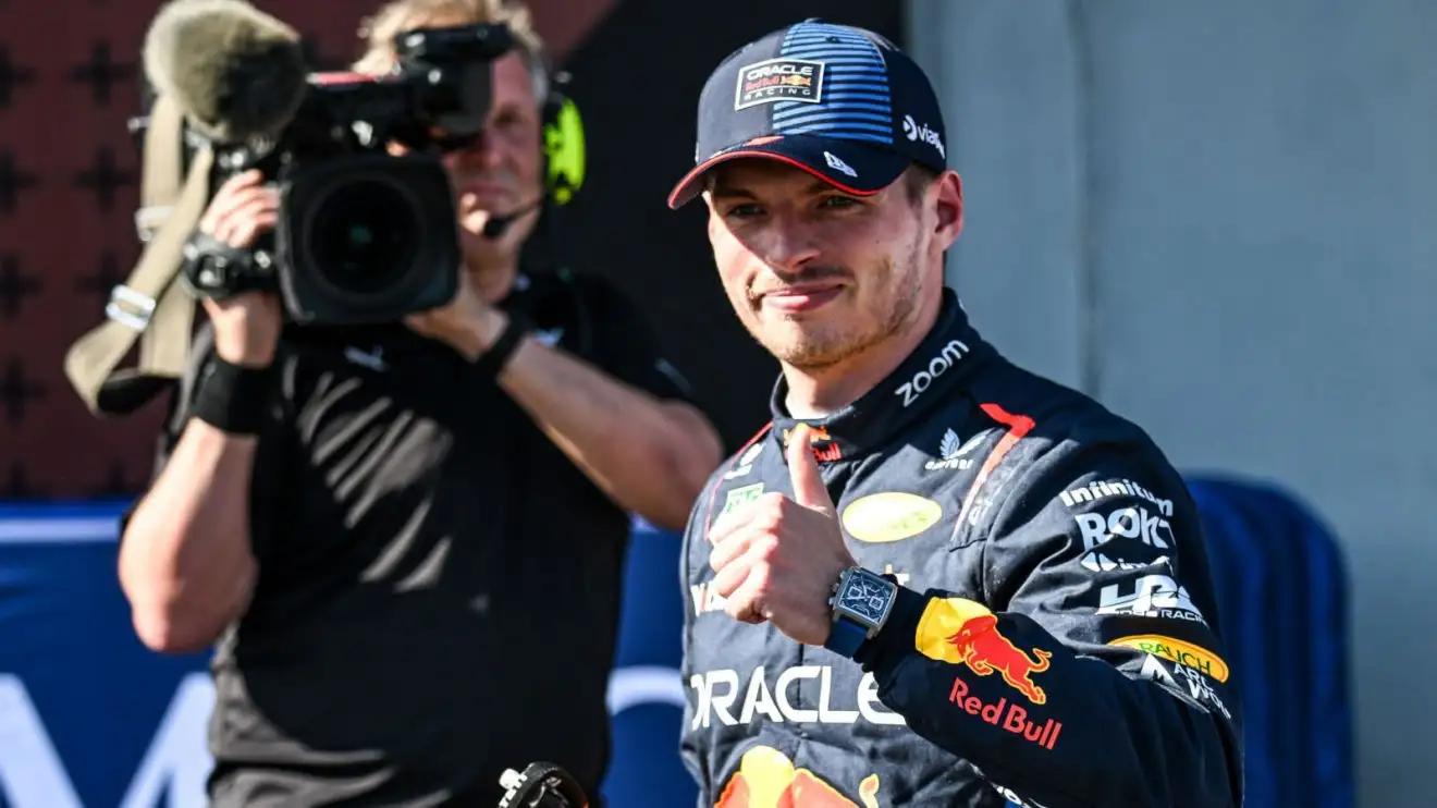 Max Verstappen thumbs up