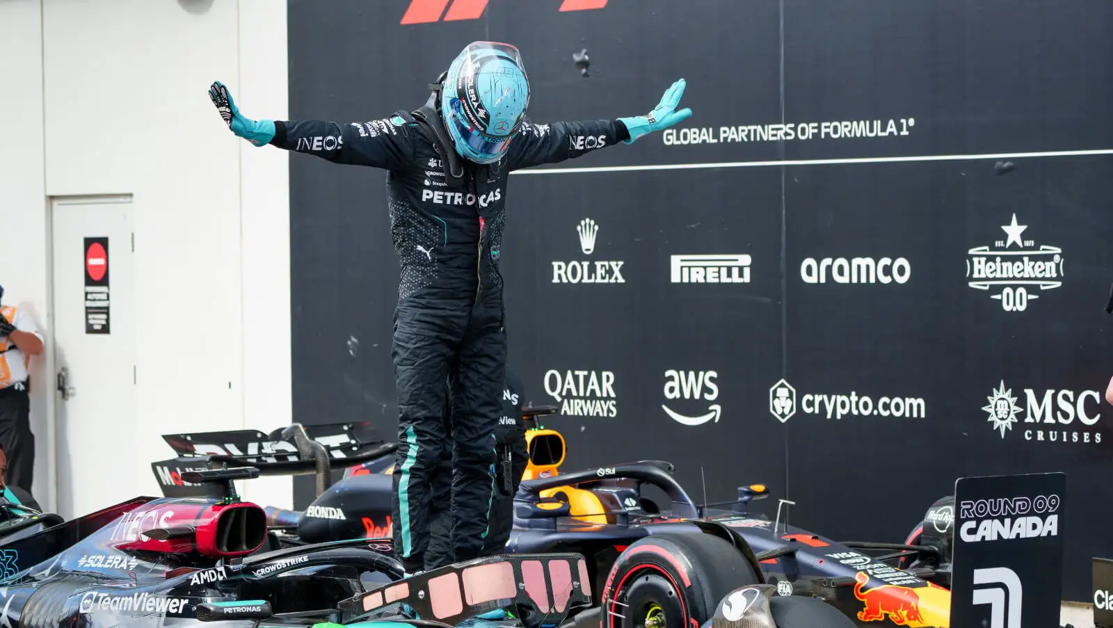 George Russell's 'doesn't matter' claim amid growing Carlos Sainz ...