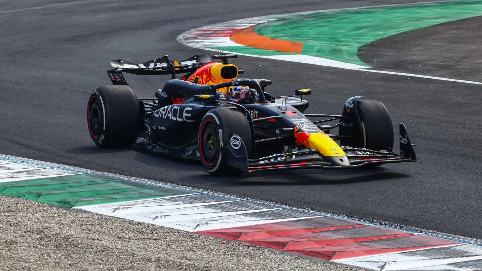 Red Bull Racing Tricks Red Bull and FIA ‘agree plan’ after F1 bib trick uncovered