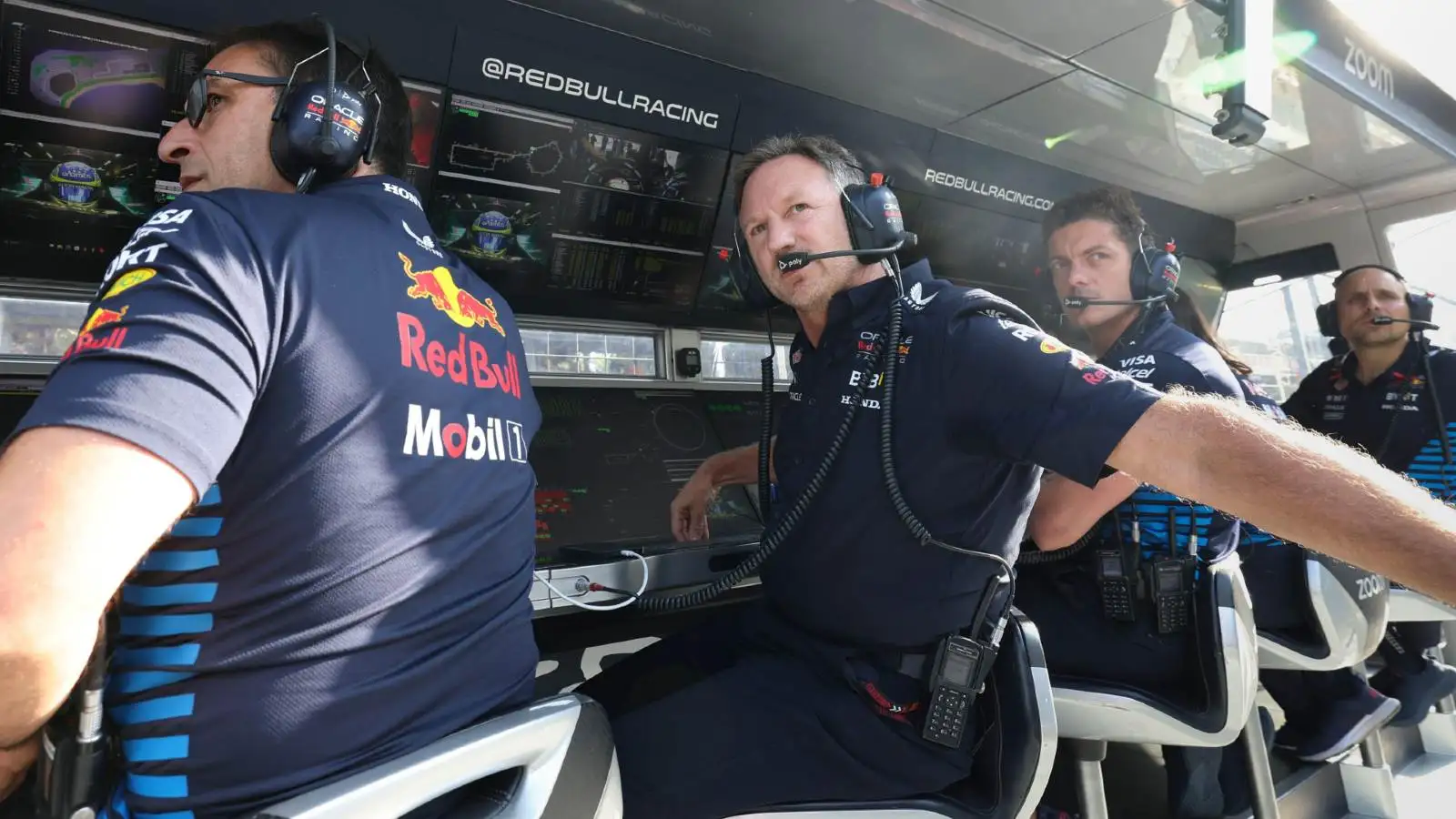 Christian Horner awards penalty after last-minute crash between Perez and Sainz in Baku