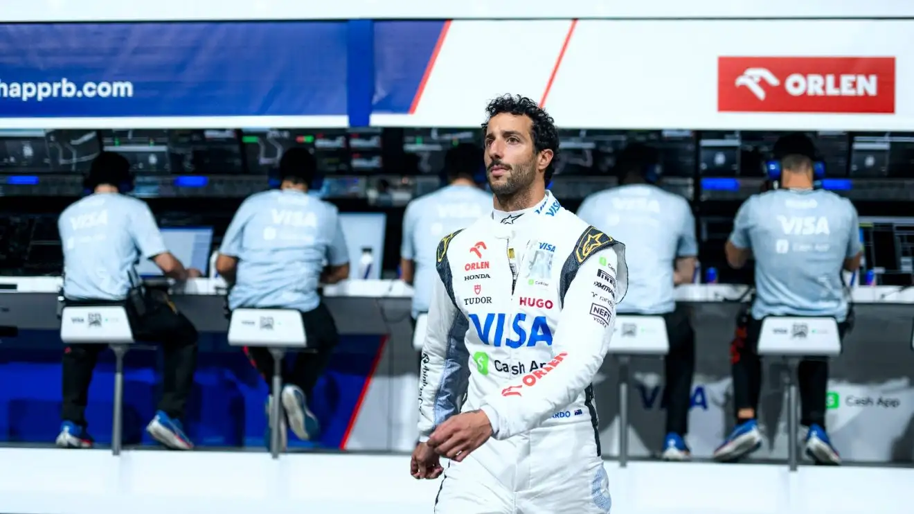 Daniel Riccardo Recent New Daniel Ricciardo decline theory emerges that could hit Hamilton and ...