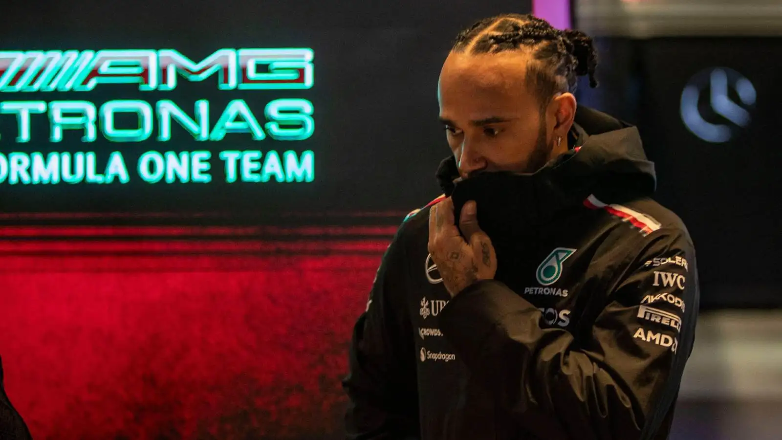 Lewis Hamilton sends warning to Kimi Antonelli and other F1 2025 rookies