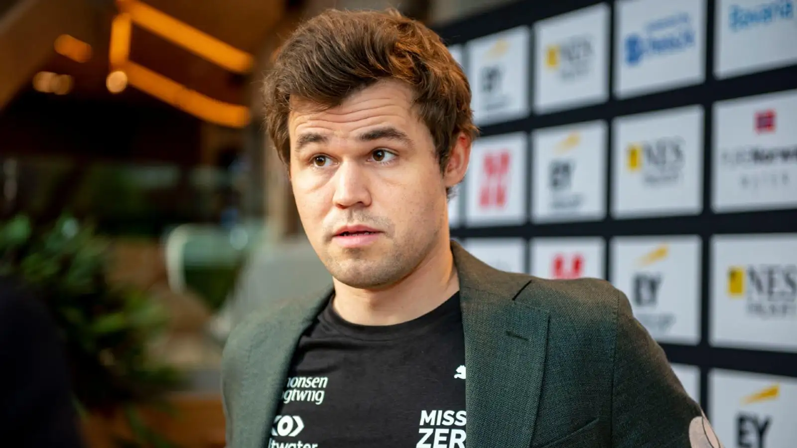 How Magnus Carlsen’s jeans dispute should act as an FIA warning sign