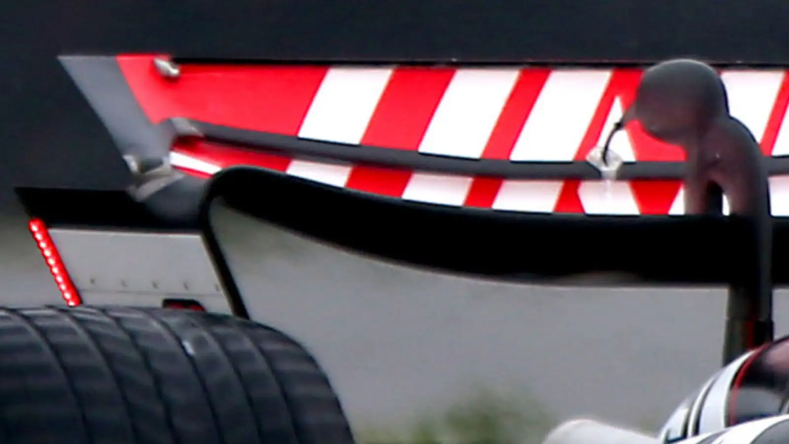 Haas VF-25 rear wing detail