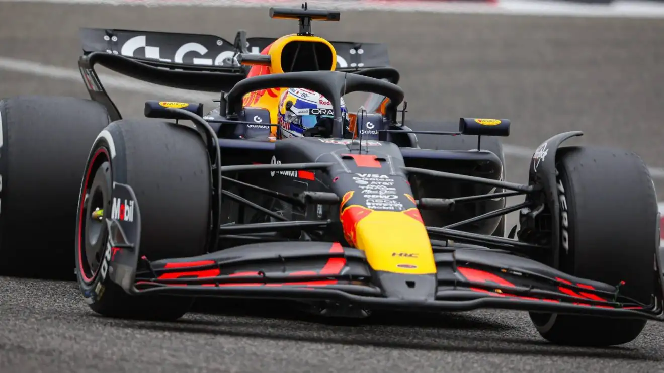 Red Bull Racing Tricks Red Bull's 'magic trick' and McLaren 'covering up' in sandbagging ...