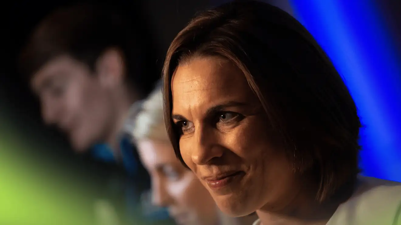 Claire Williams Considera Carreira Política Após Deixar a F1