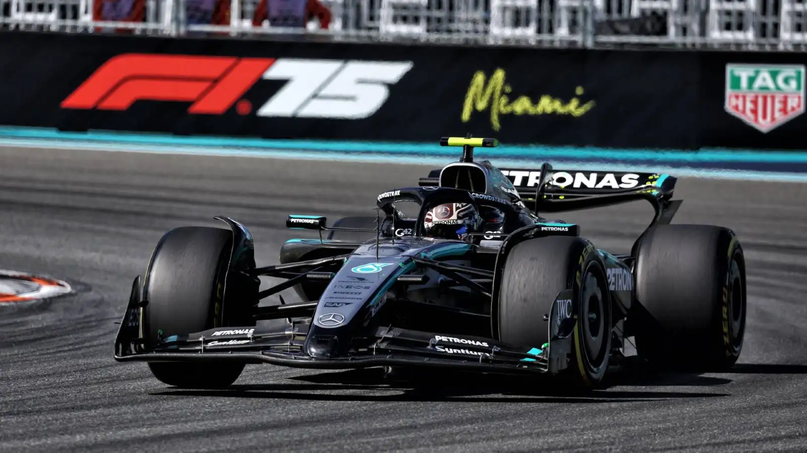 Miami GP: Kimi Antonelli puts rivals in the shade as strategy blunder defines quali