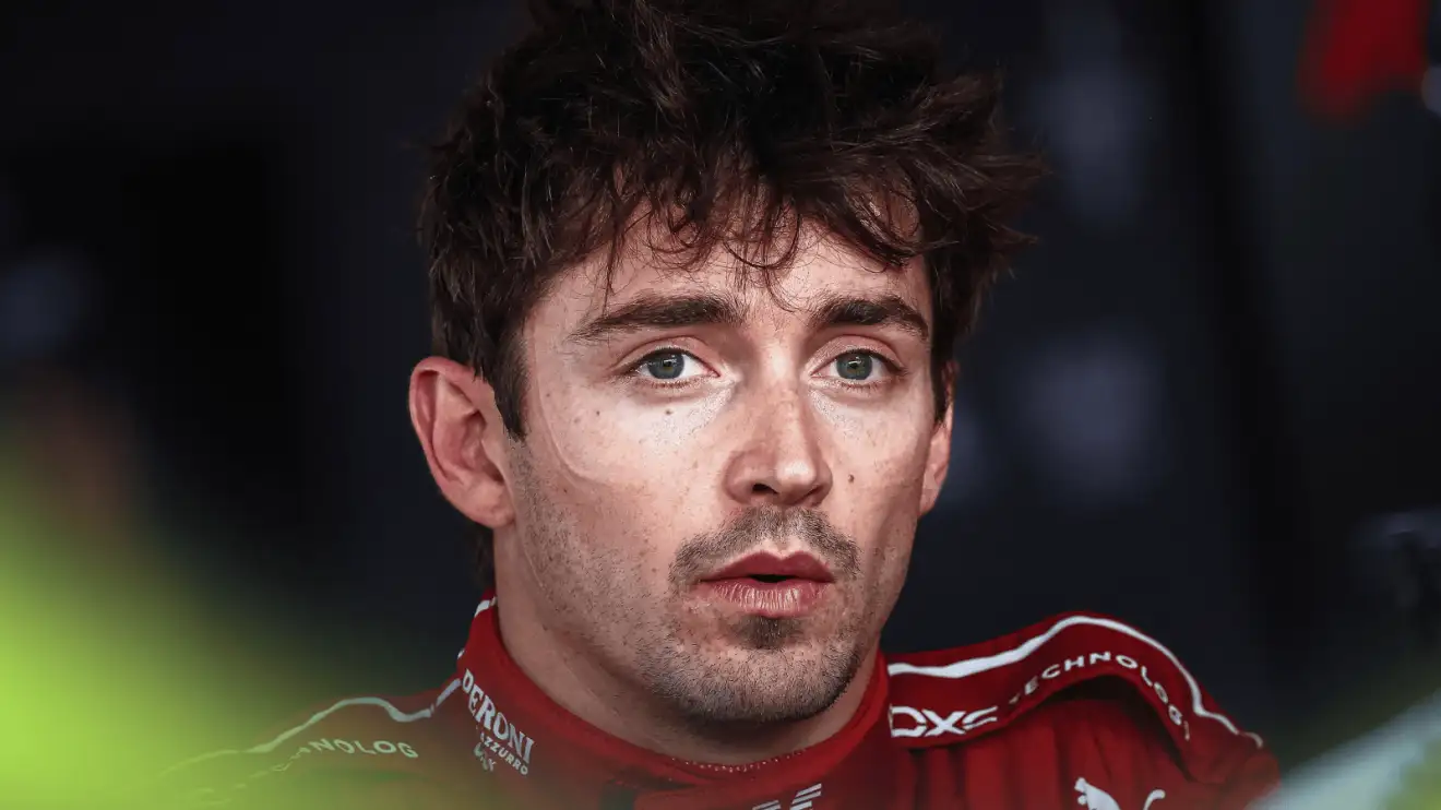 Charles Leclerc Recebe Ponto de Punição por 'Pilotagem Errática' no GP da Hungria