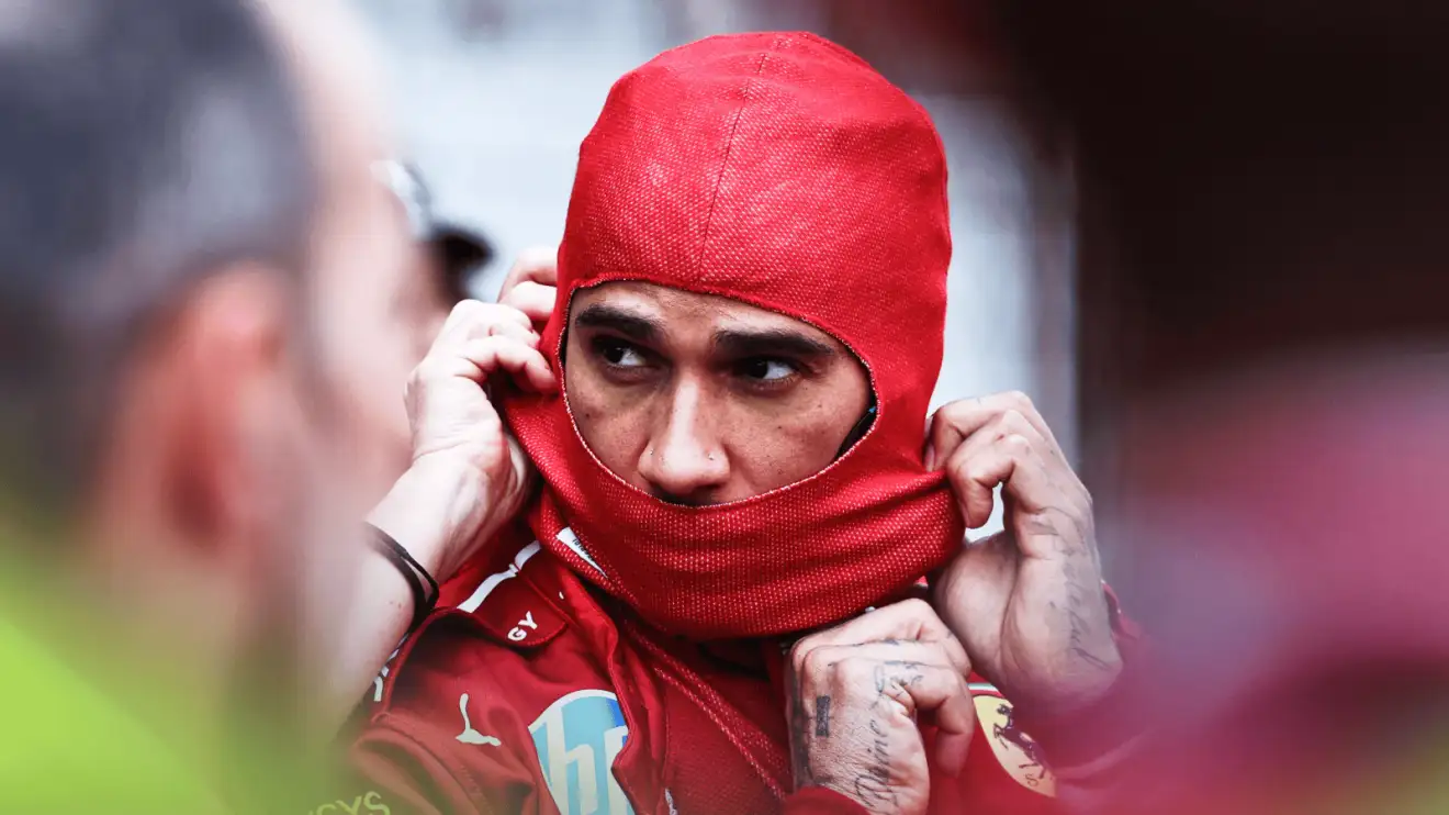 多恩博斯:汉密尔顿在法拉利的日子“孤独而失望”,但2026年新规让他看到希望