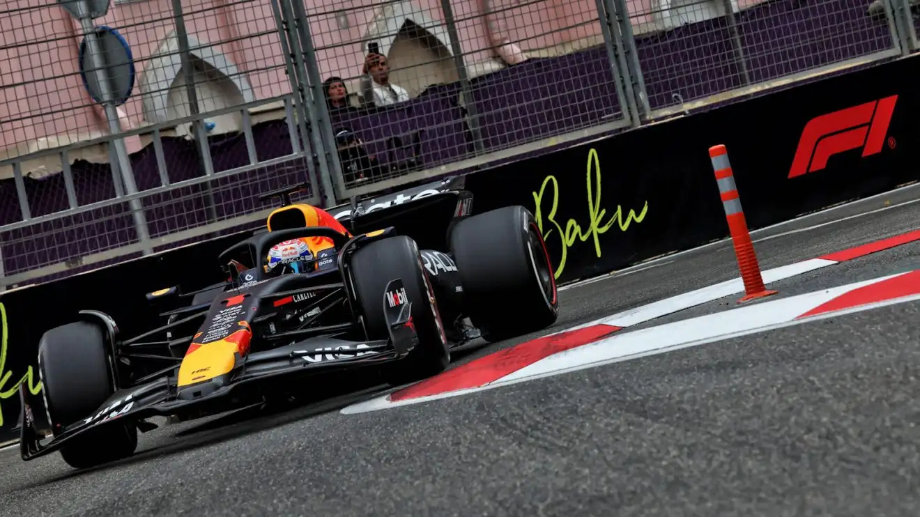 红牛RB21赛车复苏:更新如何重燃维斯塔潘的总冠军争夺战