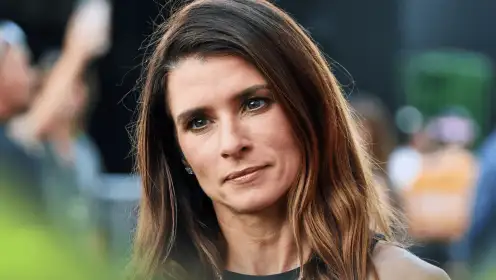 Danica Patrick at centre of awkward Sky F1 moment; ‘top secret’ Ferrari 2026 engine details – roundup