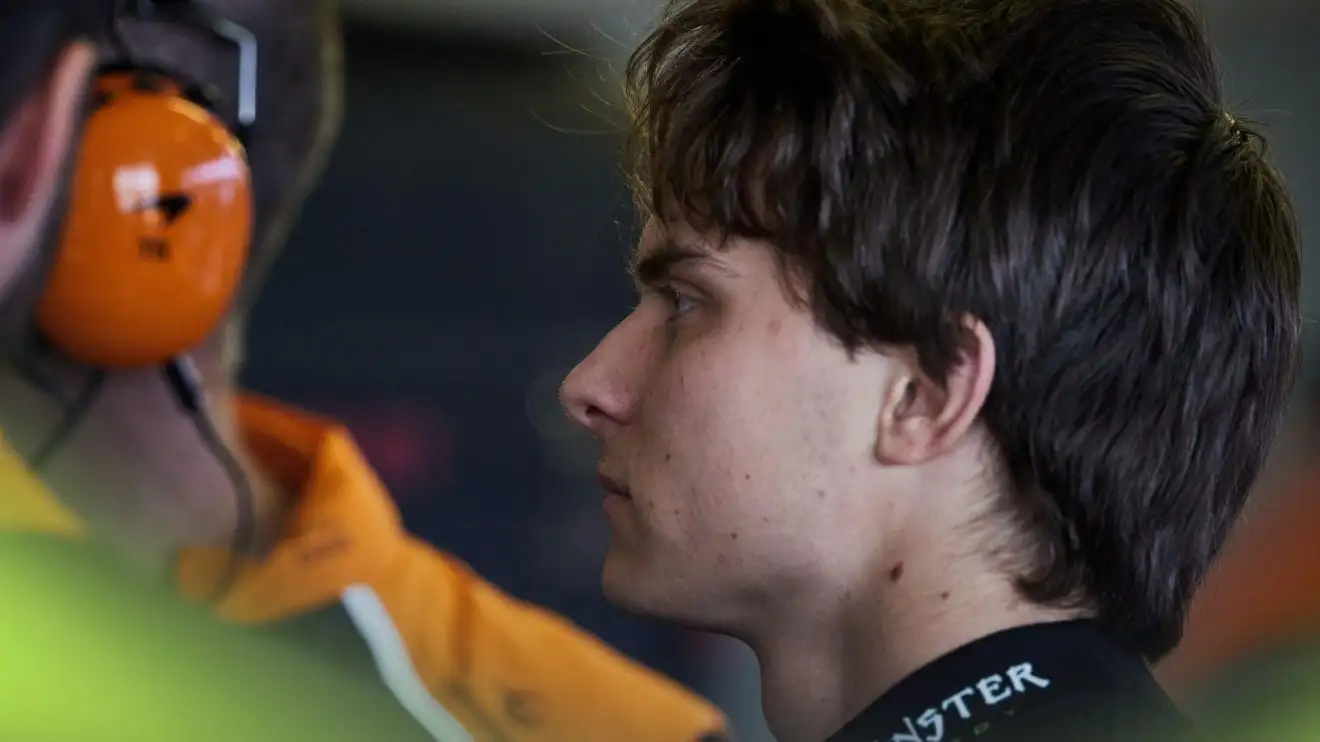 Oscar Piastri pictured in the McLaren garage at the 2025 Mexican Grand Prix