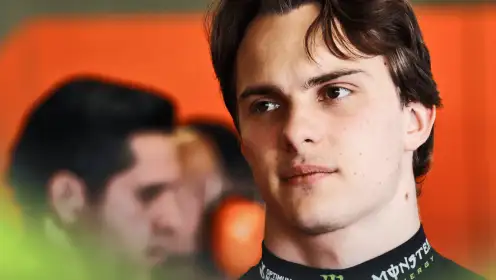 What’s happened to Oscar Piastri?