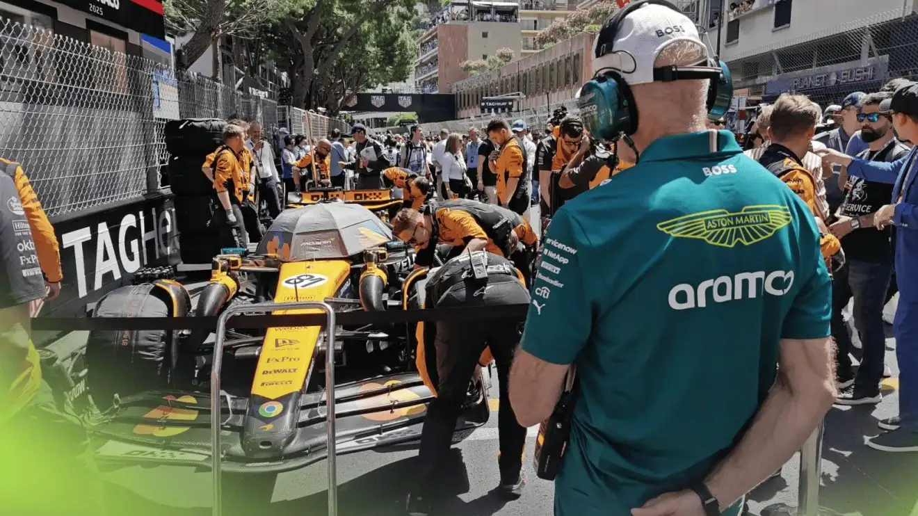 Adrian Newey: Le Auto Rivale in 3D Preferite alle Foto "Spia" per un'Analisi Efficace