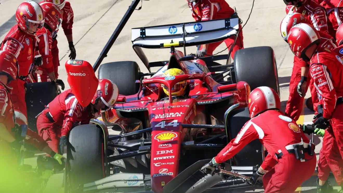 F1考虑2026赛季强制两停规则