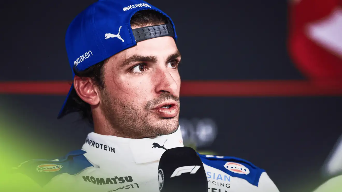 Carlos Sainz Demands Urgent FIA Meeting After "Unacceptable" Piastri Penalty