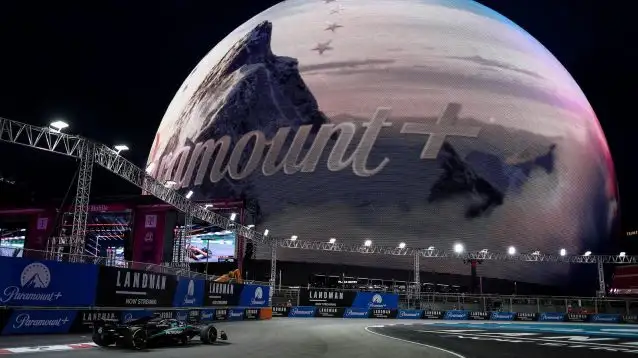 Russell Tops Tricky Las Vegas FP3 as Conditions Challenge Teams