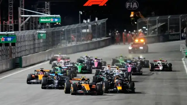 Verstappen Victorious in Las Vegas, Keeping Championship Hopes Alive