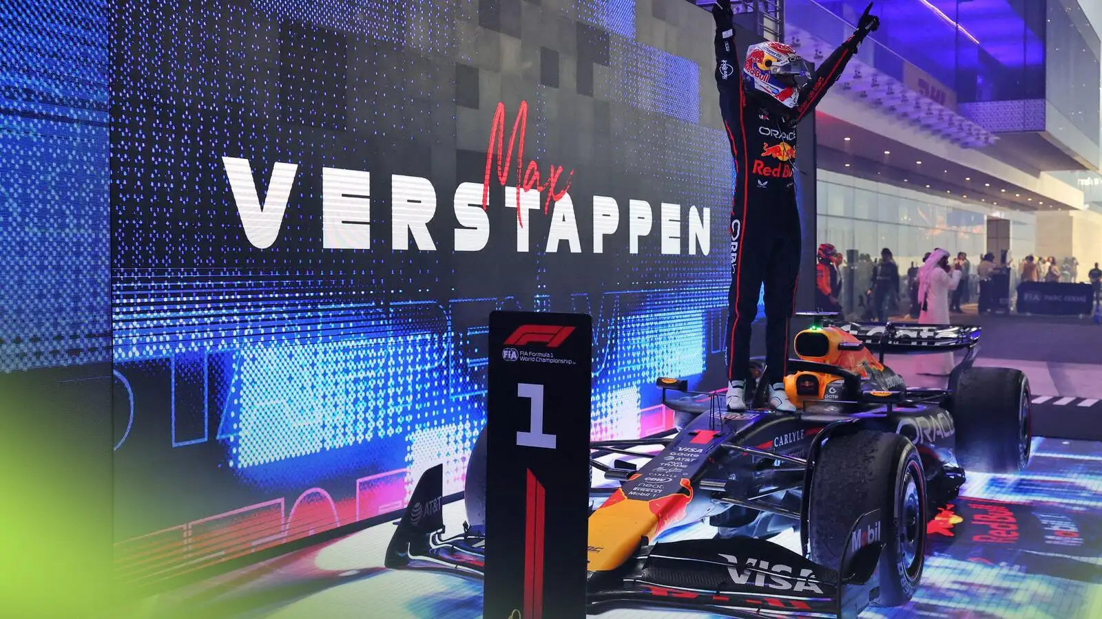 Will Max Verstappen steal the F1 2025 title from McLaren?
