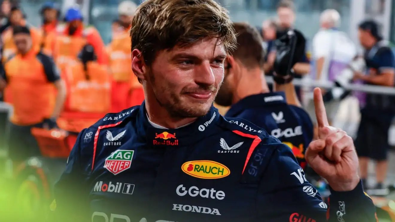Verstappen Reveals 'All Out' Strategy for Abu Dhabi GP, Drawing 2021 Comparison
