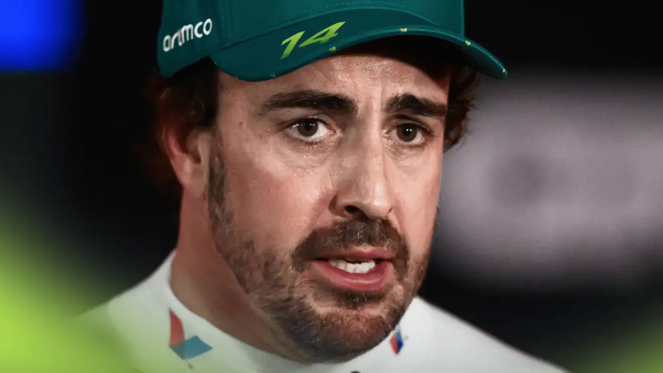 페르난도 알론소, 에이드리안 뉴이 설계 애스턴 마틴 AMR26 첫 주행 성공