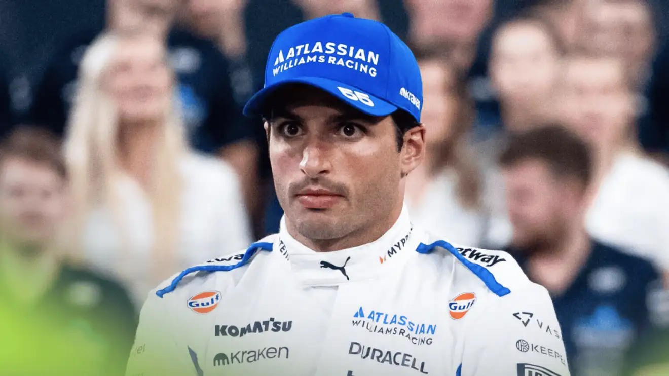 Sainz sostiene la Williams: saltato lo shakedown di Barcellona per i ritardi del FW48