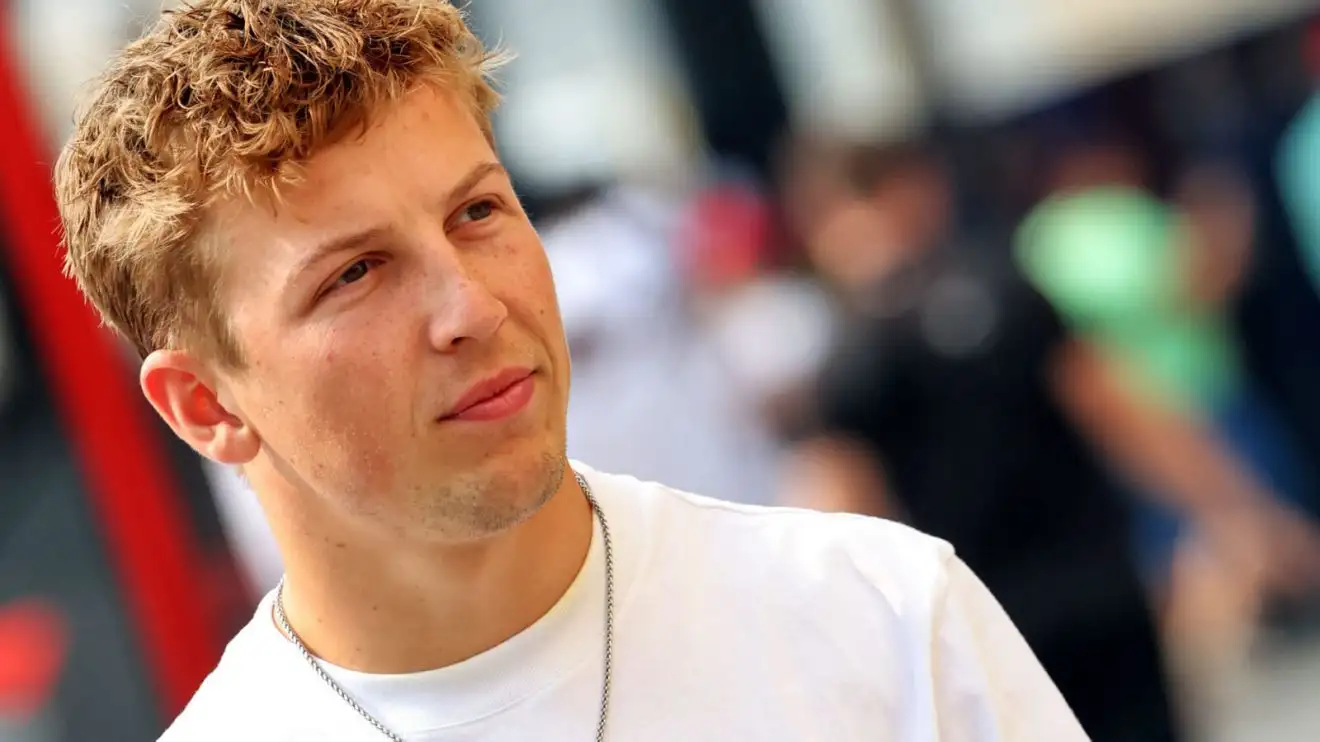 Lawson taps Formula E champion Cassidy for engine‑management insights ahead of F1’s 2026 hybrid era