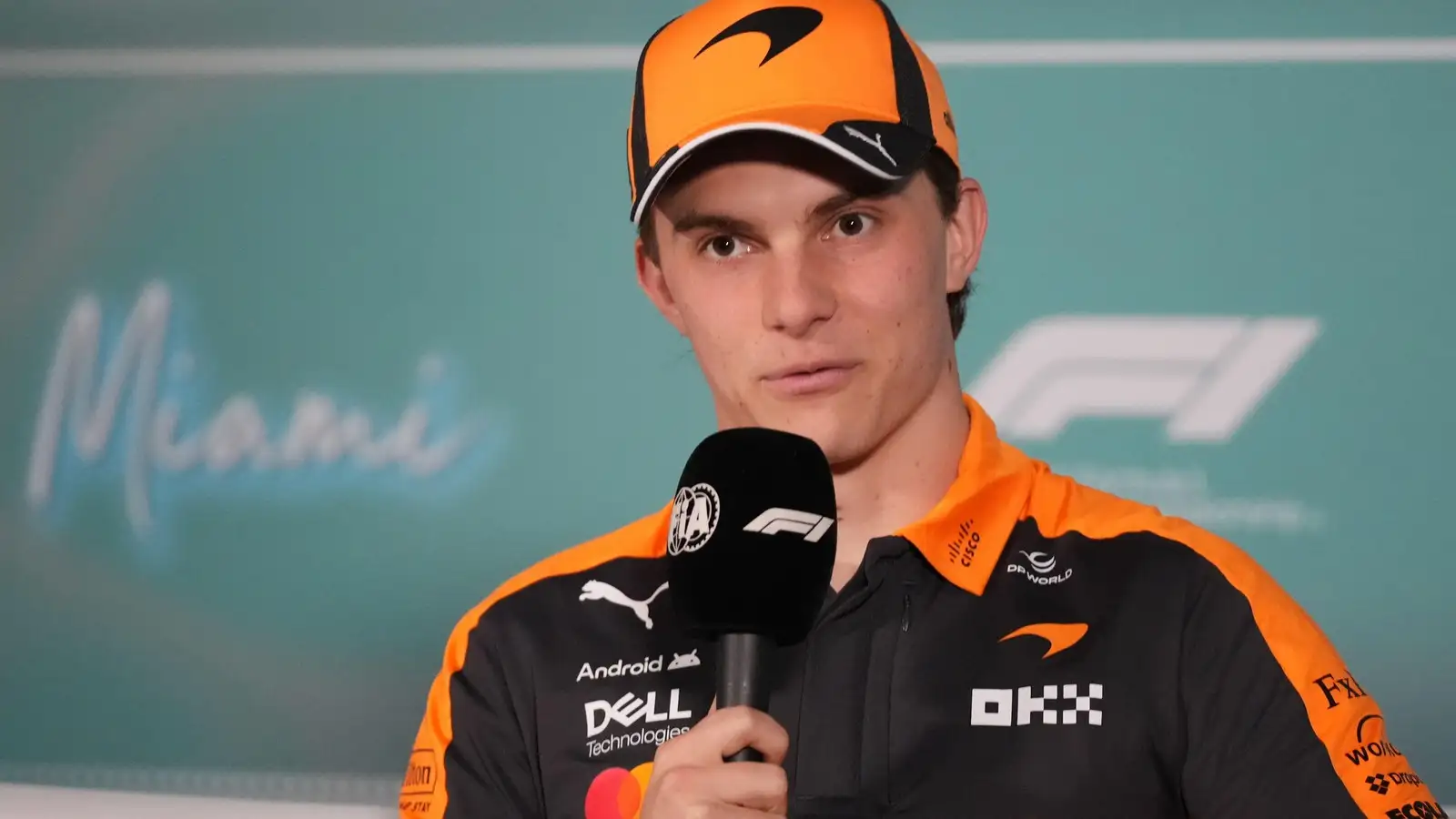 McLaren's Piastri Navigates Engine Rule Changes Amidst Transfer Rumours — image 1