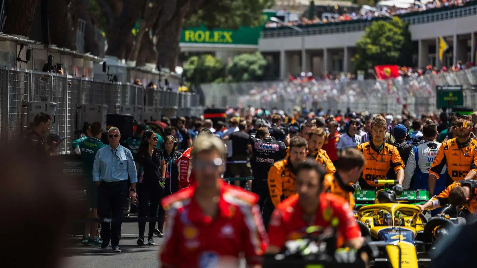 Antonelli wins from Hamilton after chaotic Monaco GP