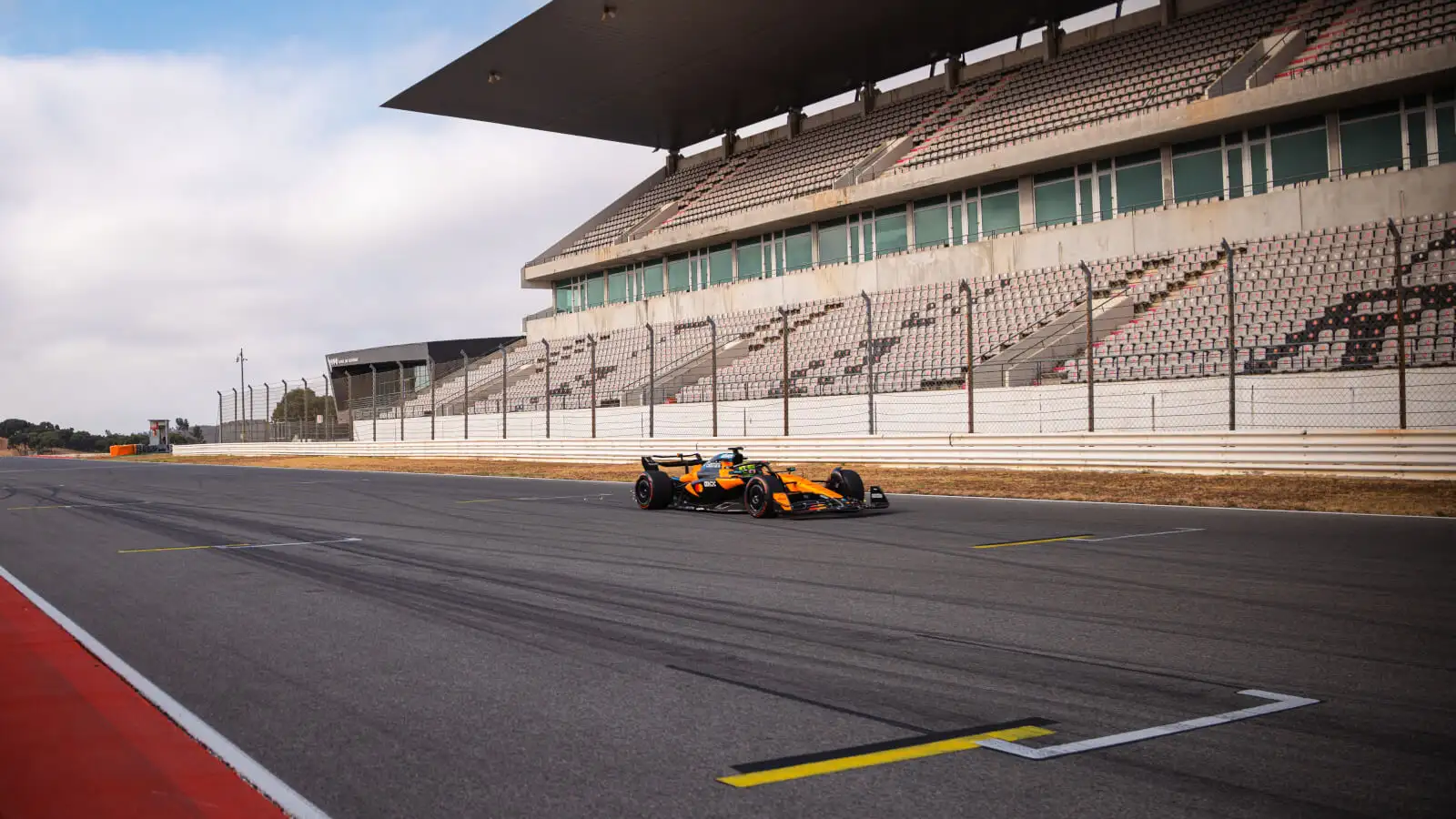 McLaren gains early advantage at potential F1 2026 replacement venue