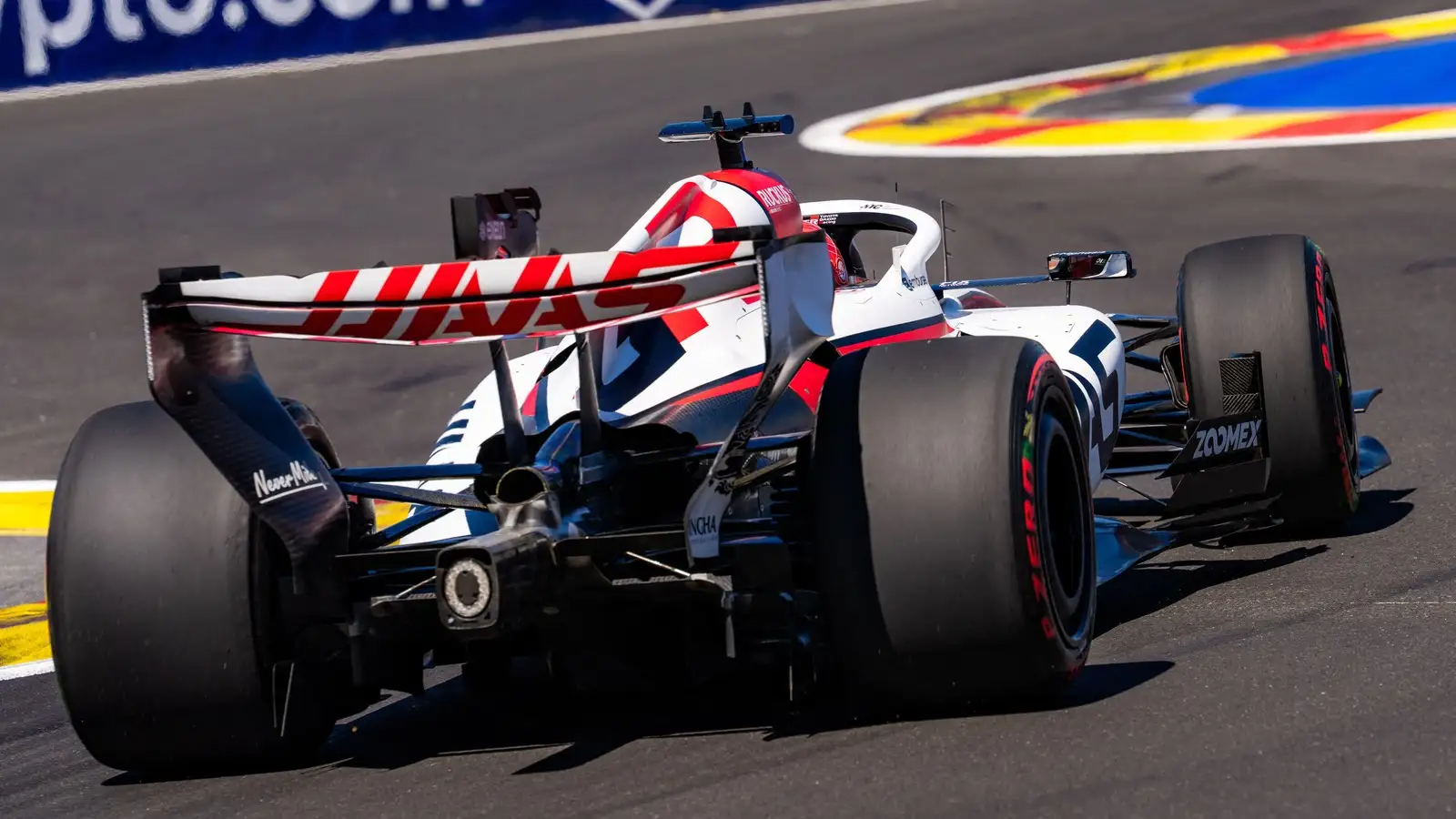 Mexican GP: Norris fastest in FP3 amid shock Ocon decision