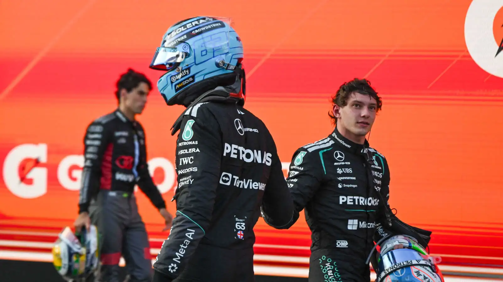 Antonelli fires warning to Russell after ‘grandmother’ Baku drive
