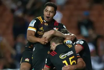 Chiefs hold on to deny the Blues