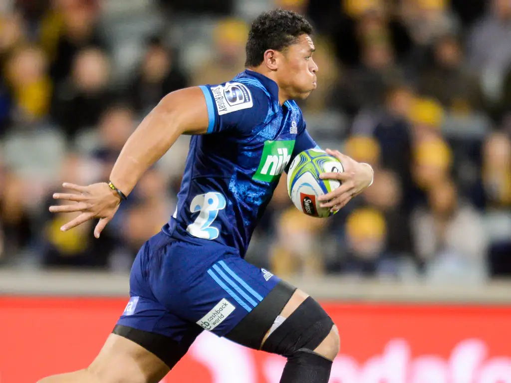 Chiefs prop Karl Tu'inukuafe signs three-year deal with the Blues