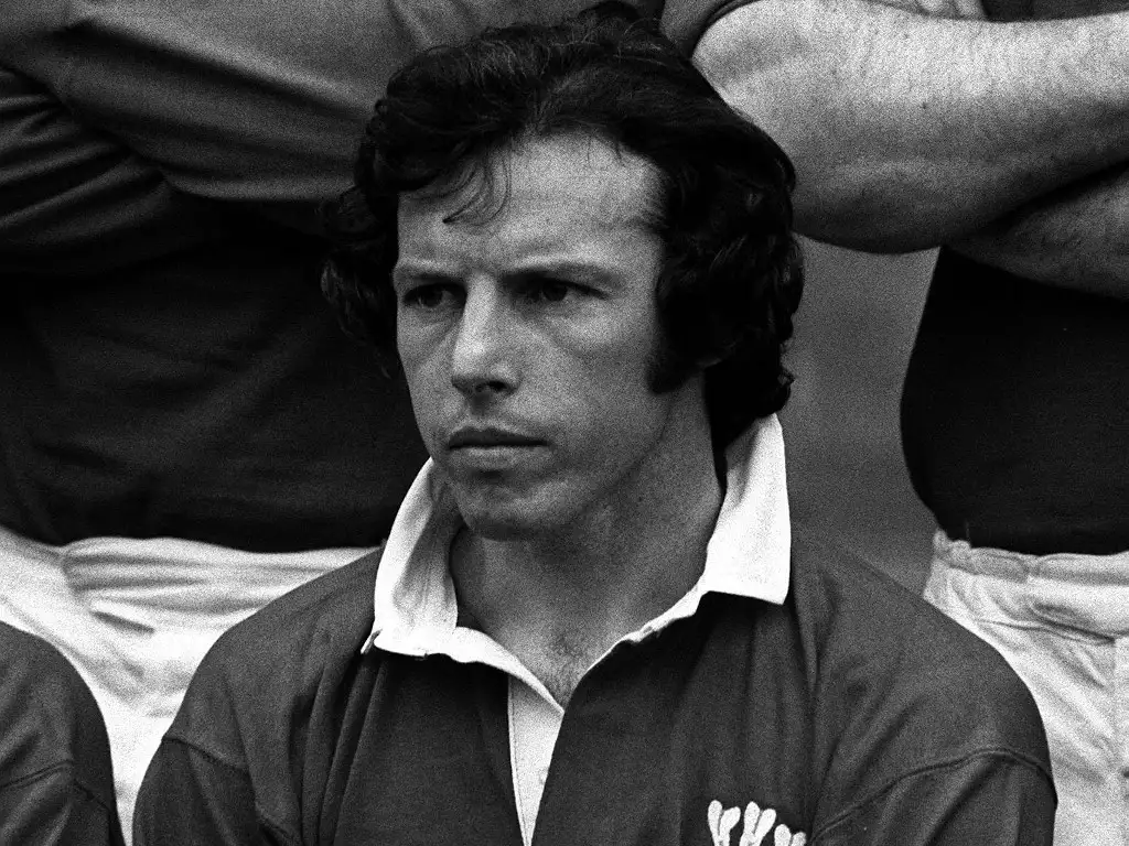 Tributes pour in for Wales legend JJ Williams