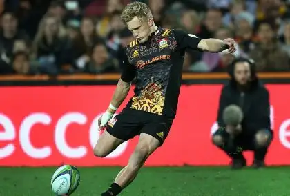 VIDEO: Chiefs claim extra-time win over Hurricanes