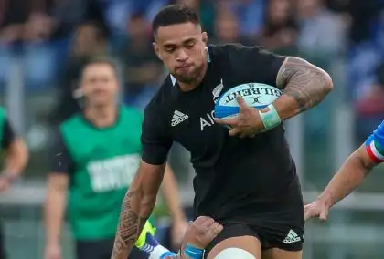 Vaea Fifita: Scarlets complete signing of former All Black forward