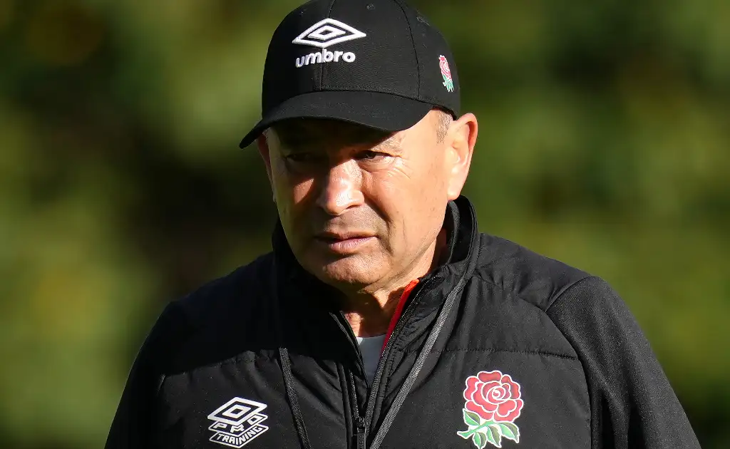 Eddie Jones calls on the 82,000-pack