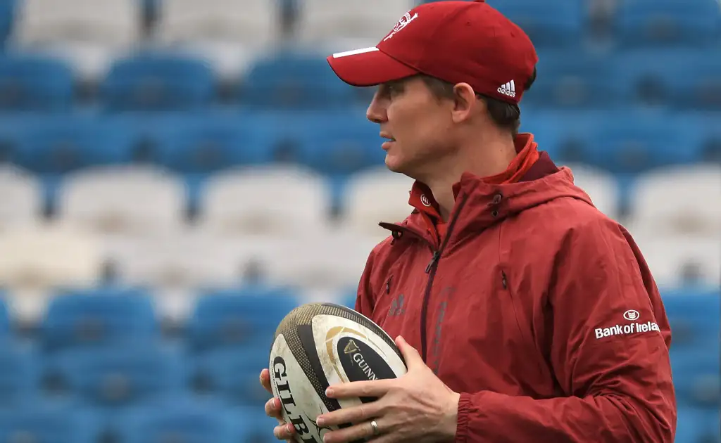 URC: Stephen Larkham wants Munster to stick to their guns : PlanetRugby